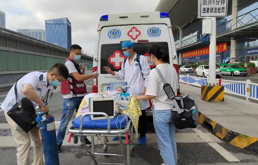 河源救护车出租公司