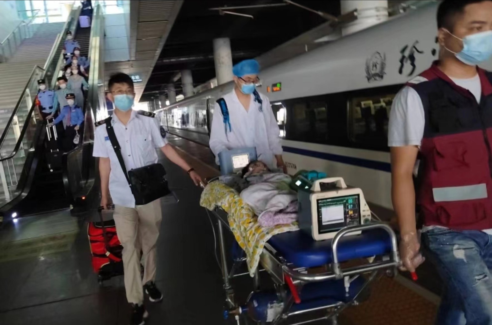 河源高铁转运公司